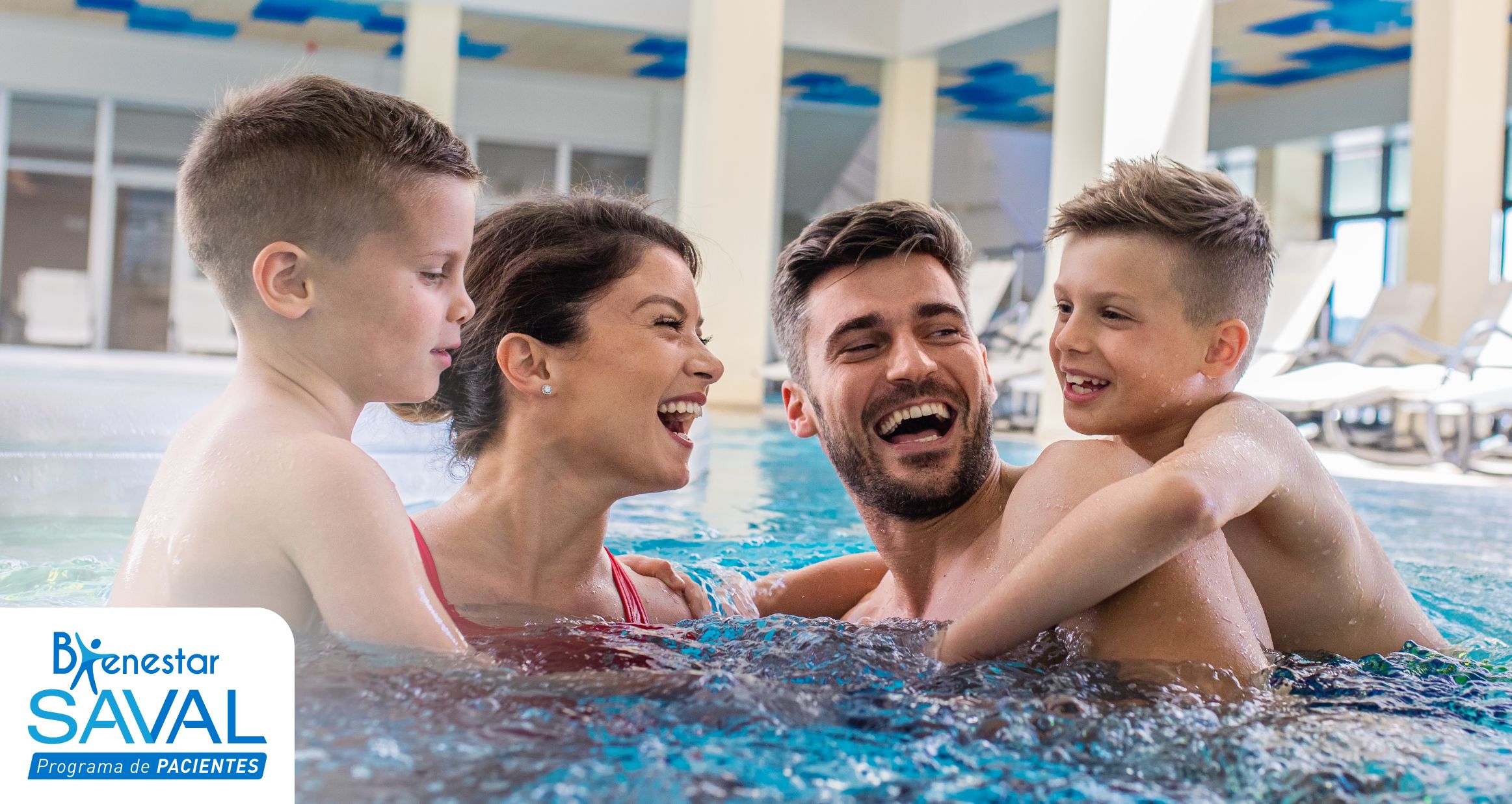 ojos rojos por la piscina